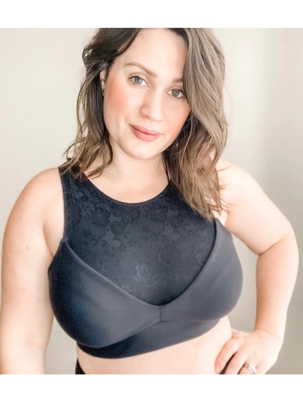 Davin & Adley Black Lace Racerback Wireless Nursing Bra Medium Breastfeeding